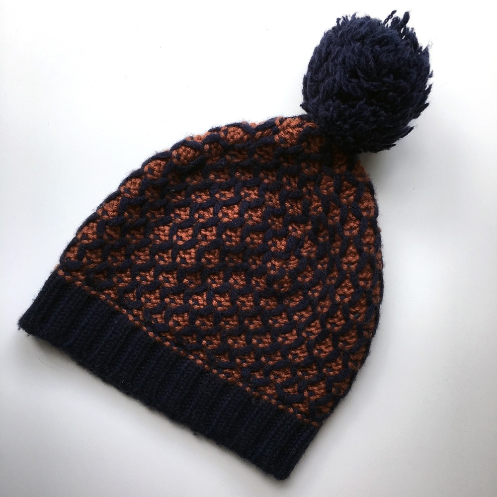 J CREW honeycomb hat | beanie took red blue